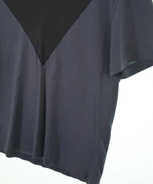 PRADA เสื้อยืด/เสื้อท็อปส์