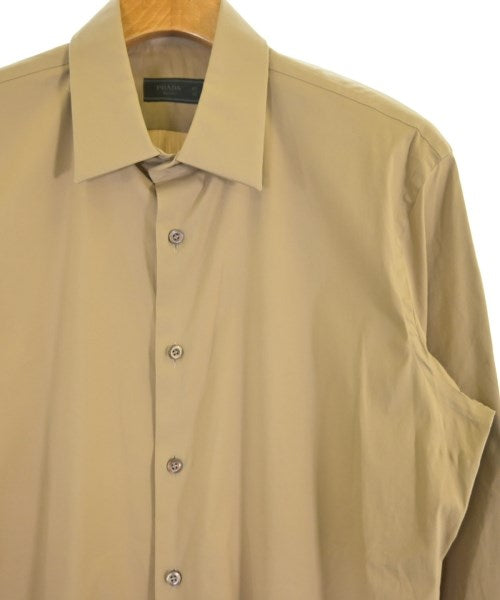 PRADA เสื้อลำลอง