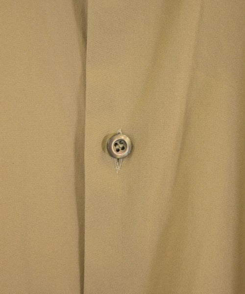 PRADA เสื้อลำลอง