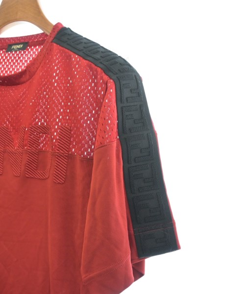 FENDI เสื้อยืด/เสื้อท็อปส์