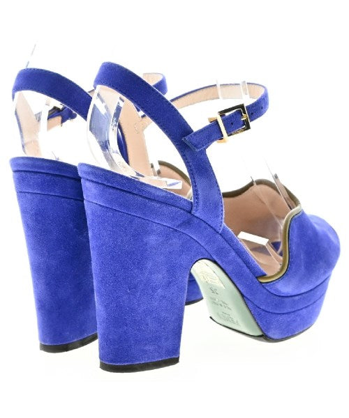 FENDI รองเท้าแตะ