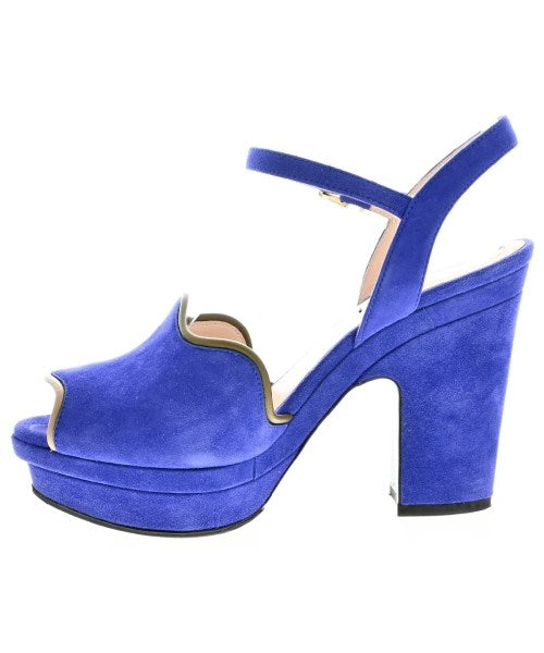 FENDI รองเท้าแตะ