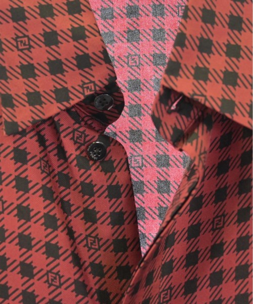 FENDI เสื้อลำลอง