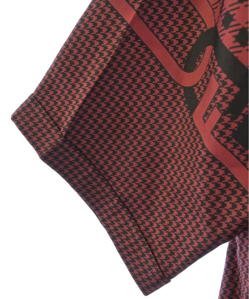 FENDI เสื้อลำลอง