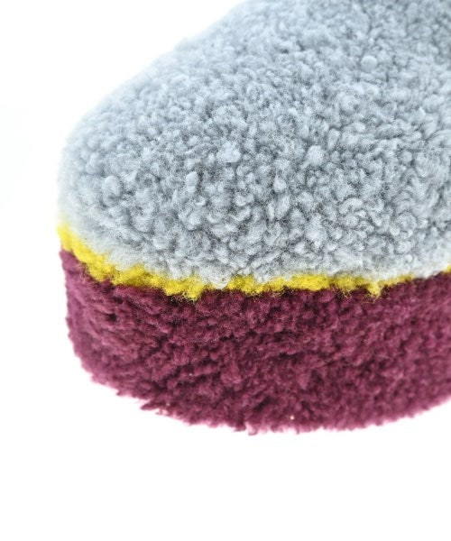 FENDI รองเท้าส้นสูง