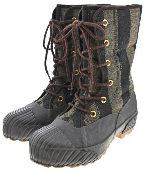 FENDI รองเท้าผ้าใบ