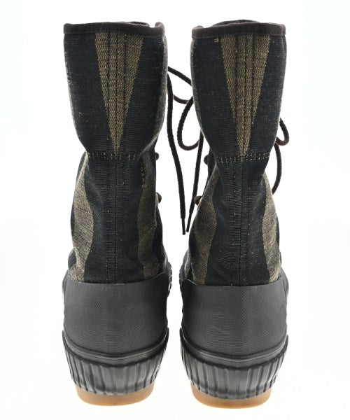 FENDI รองเท้าผ้าใบ