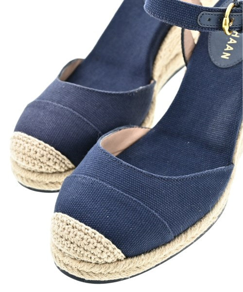 COLE HAAN รองเท้าแตะ