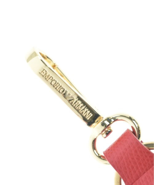 EMPORIO ARMANI เครื่องประดับบนกระเป๋า