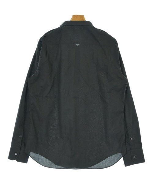 EMPORIO ARMANI เสื้อลำลอง