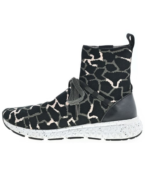 EMPORIO ARMANI รองเท้าผ้าใบ