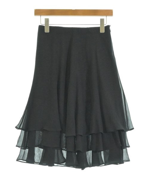 EMPORIO ARMANI กระโปรงยาวถึงเข่า