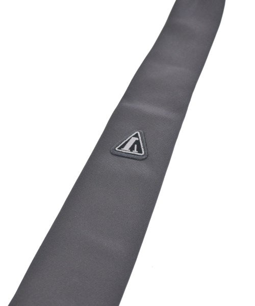 EMPORIO ARMANI เนคไท