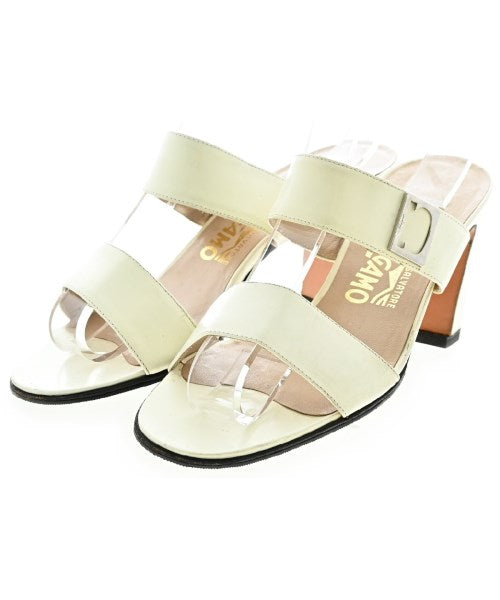 Salvatore Ferragamo รองเท้าแตะ