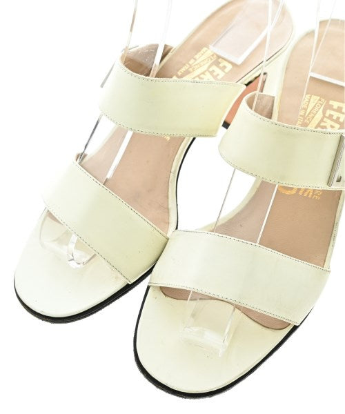 Salvatore Ferragamo รองเท้าแตะ