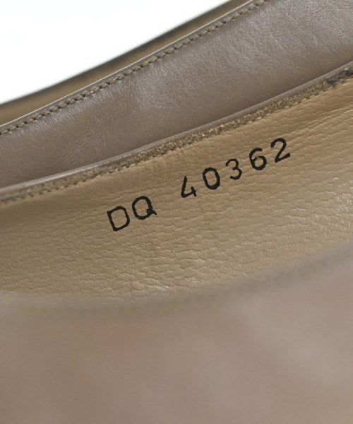 Salvatore Ferragamo รองเท้าส้นสูง