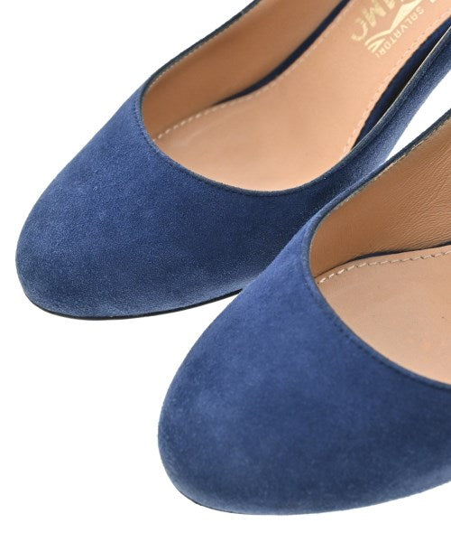 Salvatore Ferragamo รองเท้าส้นสูง