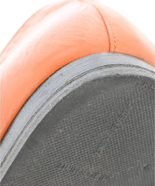 Salvatore Ferragamo รองเท้าส้นสูง