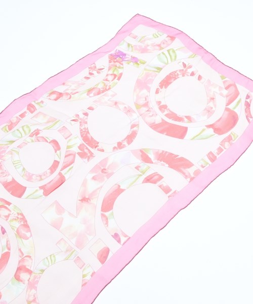 Salvatore Ferragamo ผ้าคลุมไหล่