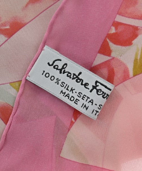 Salvatore Ferragamo ผ้าคลุมไหล่