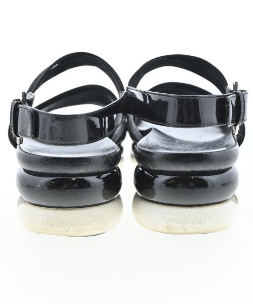 Salvatore Ferragamo รองเท้าแตะ