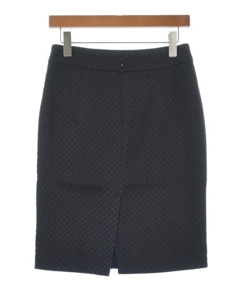 ARMANI COLLEZIONI กระโปรงยาวถึงเข่า