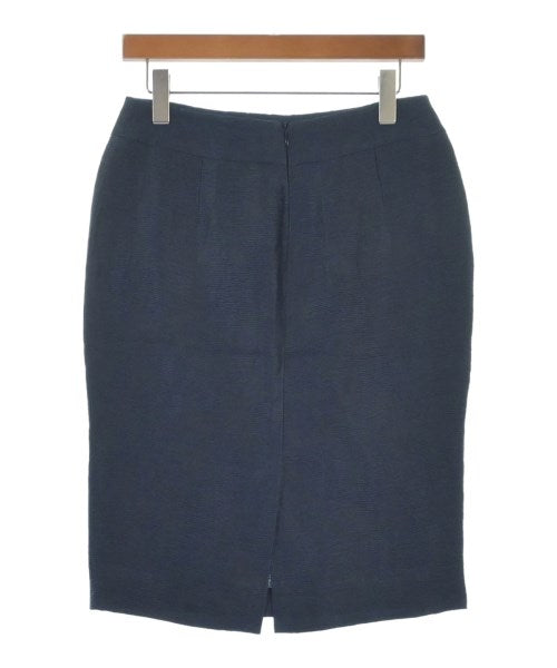 ARMANI COLLEZIONI กระโปรงยาวถึงเข่า