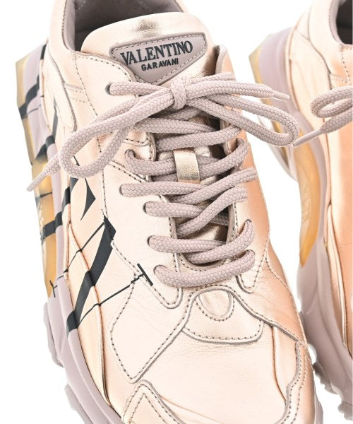 VALENTINO GARAVANI รองเท้าผ้าใบ