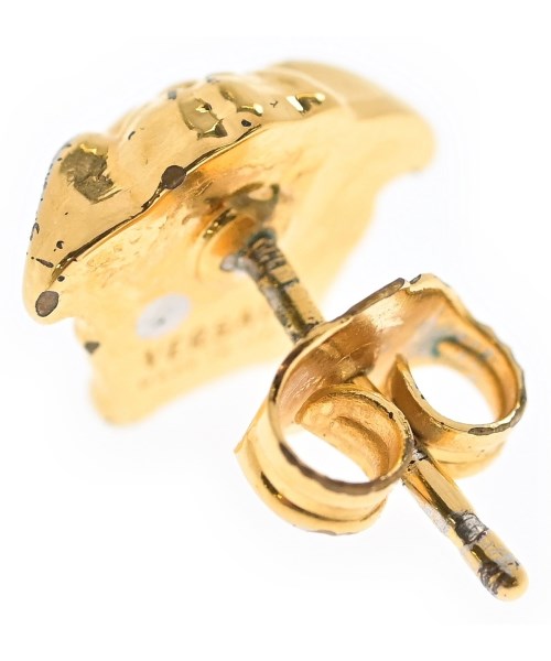 VERSACE เจาะ