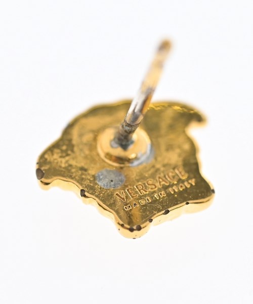 VERSACE เจาะ