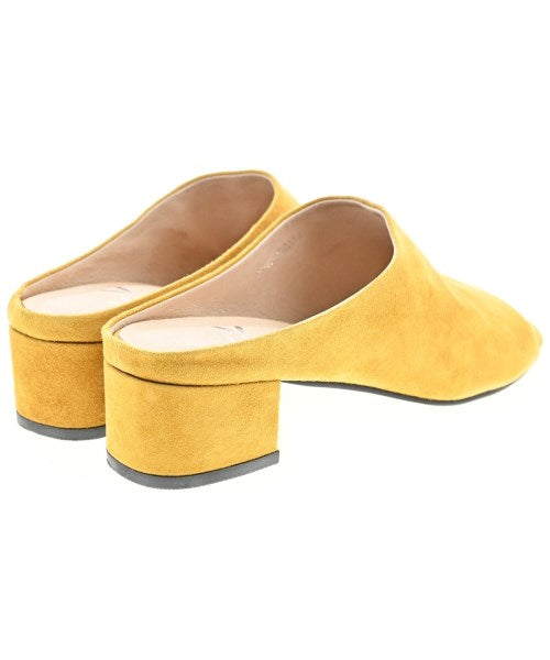 L'EQUIPE YOSHIE INABA รองเท้าแตะ