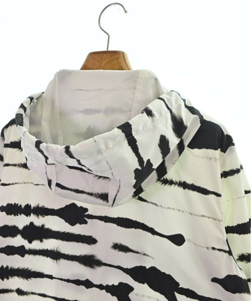 BURBERRY แจ็คเก็ตเบลาส์ อื่น