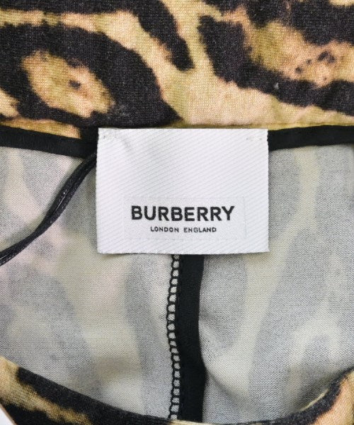 BURBERRY กระโปรงยาวถึงเข่า
