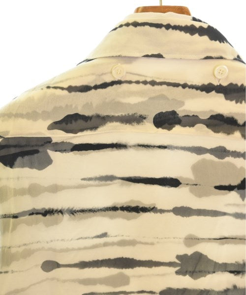 BURBERRY เสื้อลำลอง