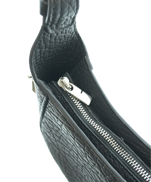 BURBERRY กระเป๋าถือ