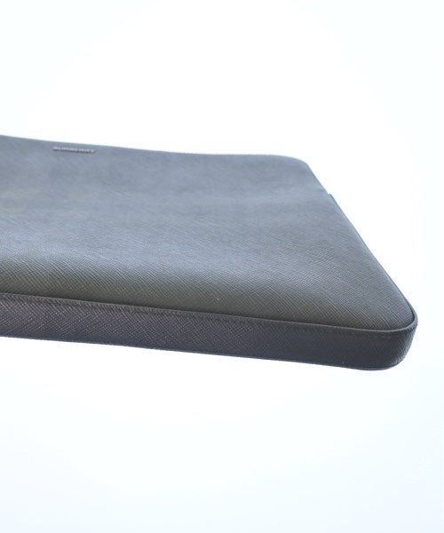 BURBERRY คลัตช์