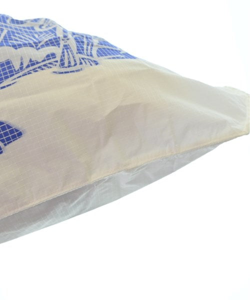 BURBERRY กระเป๋าถือขนาดใหญ่