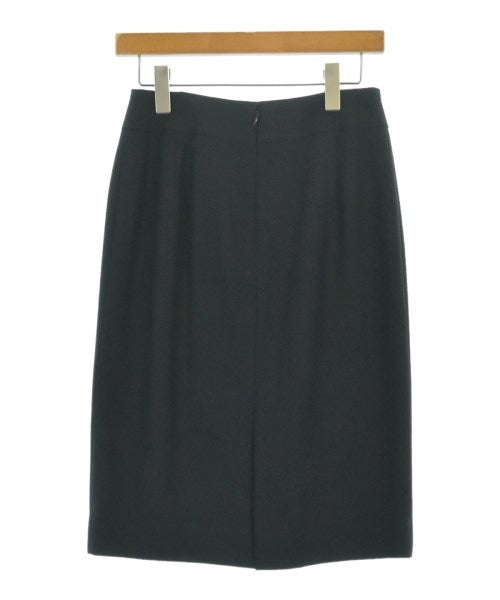 BURBERRY กระโปรงยาวถึงเข่า