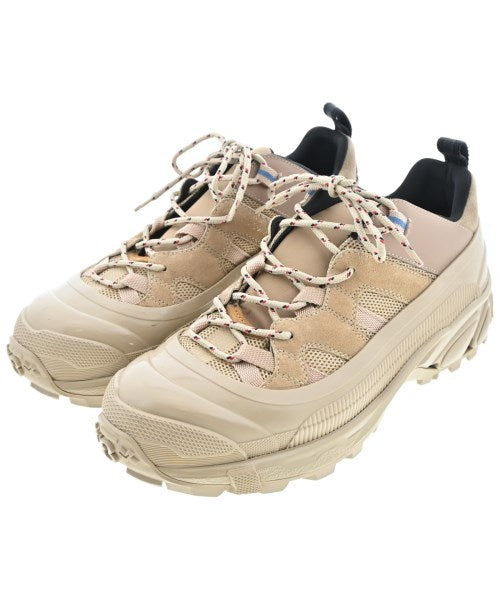 BURBERRY รองเท้าผ้าใบ