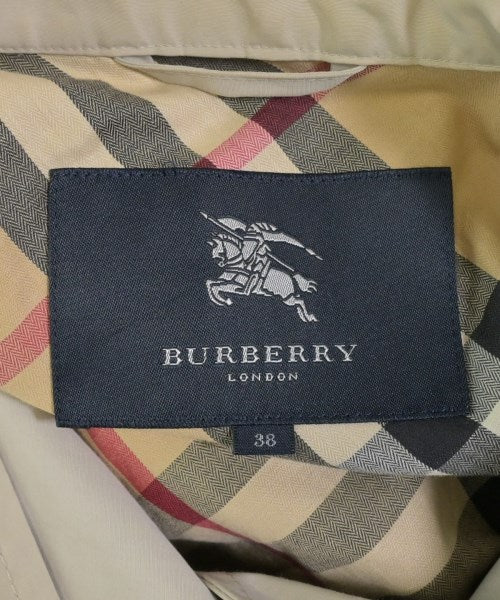 BURBERRY เสื้อกันฝน