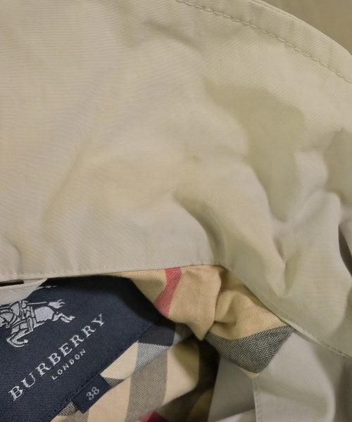 BURBERRY เสื้อกันฝน