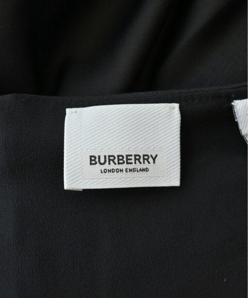 BURBERRY กระโปรงสั้น