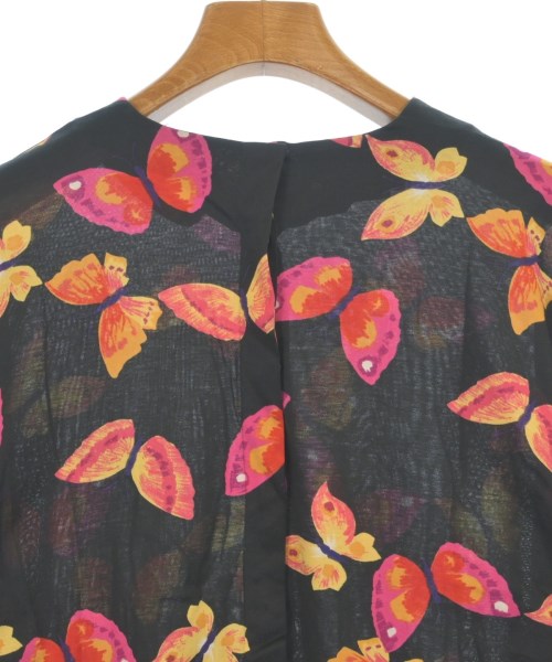 AKRIS เสื้อสตรี