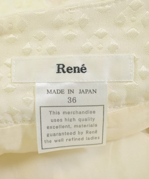 Rene กระโปรงยาวถึงเข่า