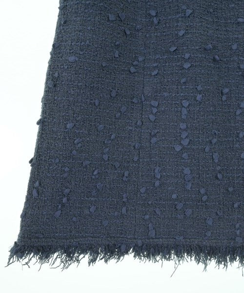 Rene กระโปรงยาวถึงเข่า