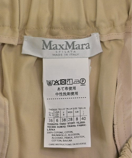 Max Mara กระโปรงสั้น