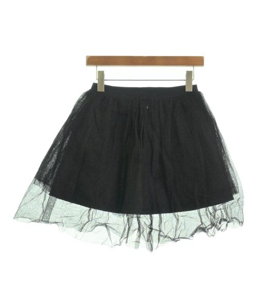 Christian Dior กระโปรงยาวถึงเข่า