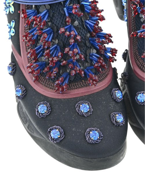 Christian Dior รองเท้าผ้าใบ