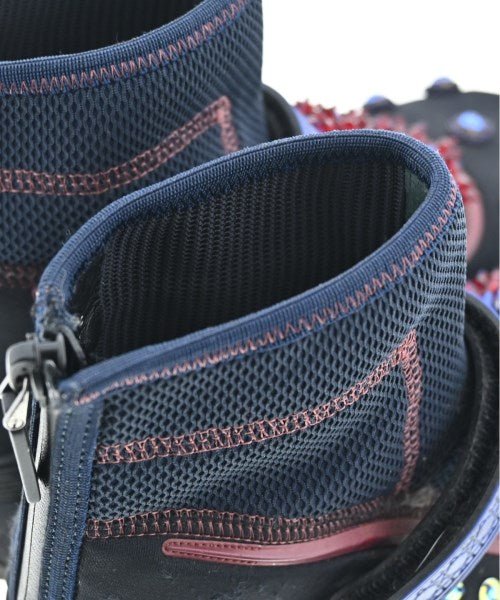 Christian Dior รองเท้าผ้าใบ