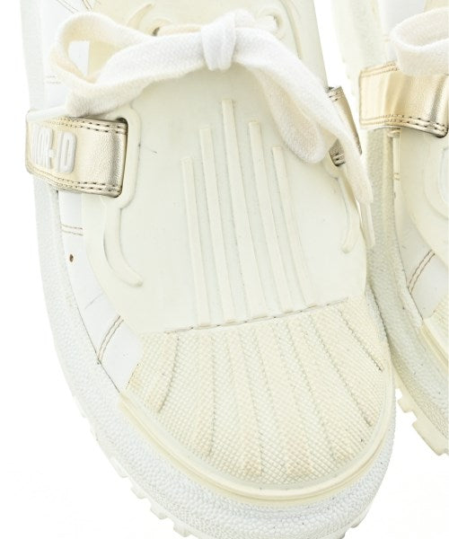 Christian Dior รองเท้าผ้าใบ